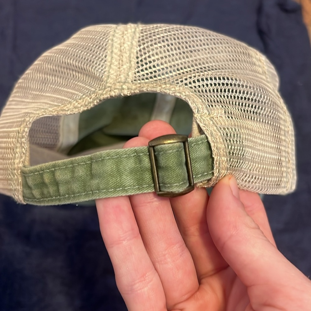 Hat! - Picture 4 of 5